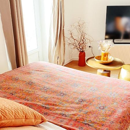 Апартаменты Le Boheme ⸱ Stationnement Gratuit ⸱ Fibre Deols Экстерьер фото